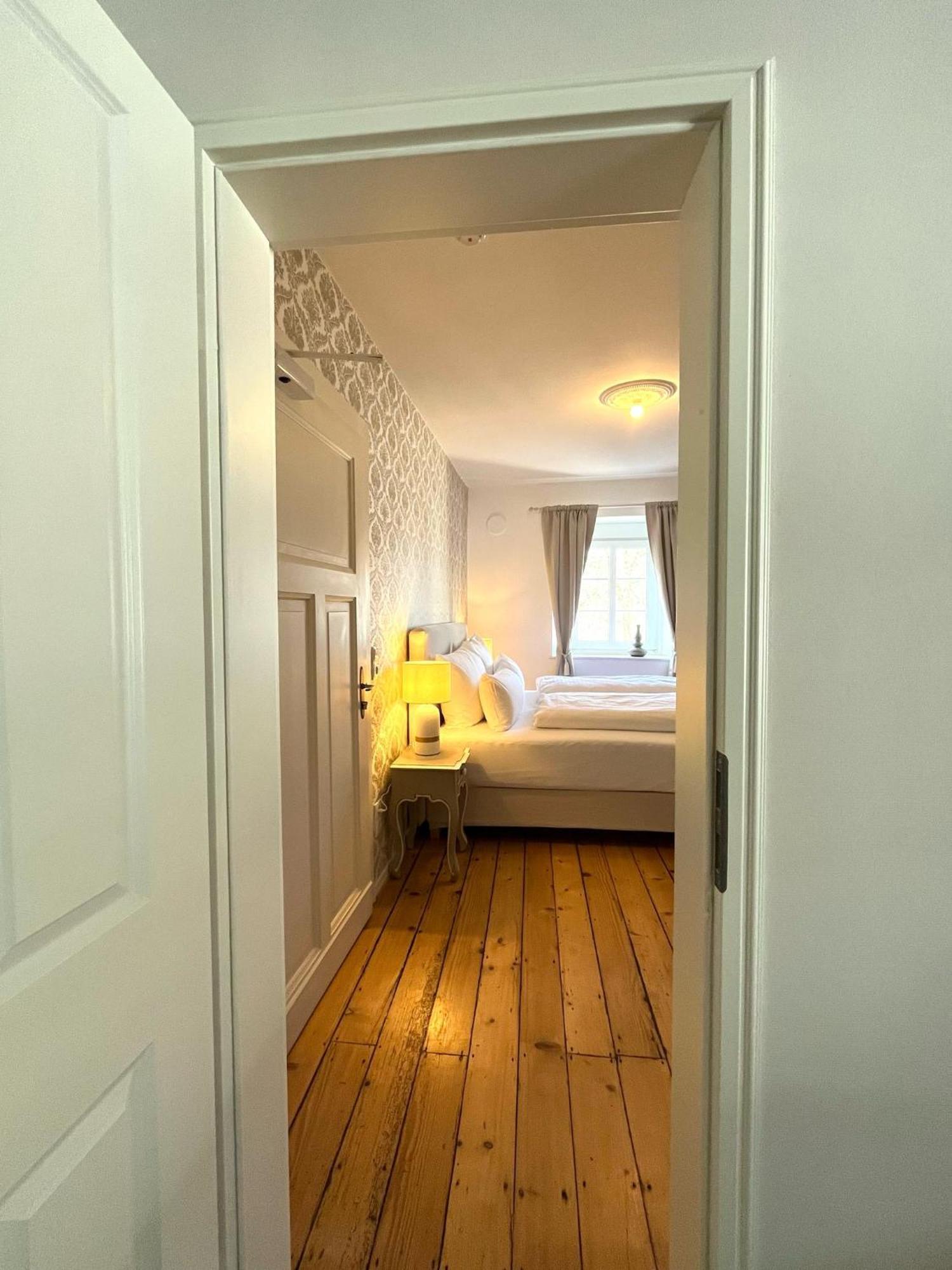 Karolingerhof - Mosel Hotel Krov Luaran gambar